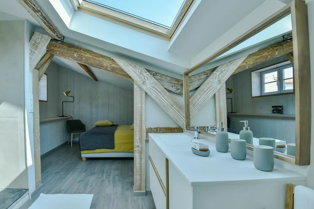 Les Parfums De Madeleine Bed and Breakfast Montbrison