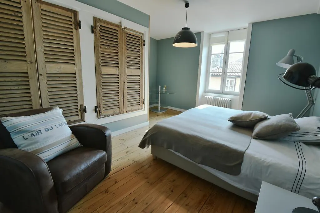 Les Parfums De Madeleine Bed and Breakfast Montbrison Frankrijk